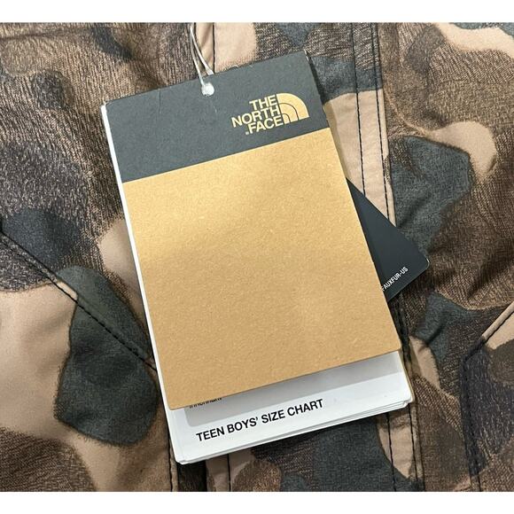 THE NORTH FACE Boy’s Gotham Goose Down Jacket Parka TNF Black Camo M (10) NWT - Picture 5 of 9